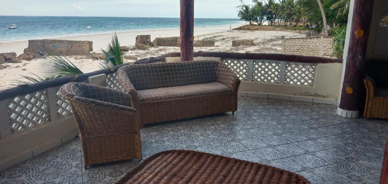 Coconut Village Beach Resort Diani Beach Exterior photo